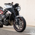 Motodemic Single LED and Round Halogen Headlight Conversion Kit for the 17-19 Triumph Street Triple 765 S